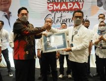 Sekda Hayat Lantik Four Smapat Makassar, Irwan Adnan “Bakar” Motivasi Alumni
