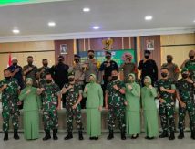 Cerita Kala Brimob dan Prajurit TNI “Mesra” di Bone
