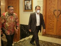 Kedatangan Gubernur Maluku Murad Ismail, Danny Jamu Coto Makassar