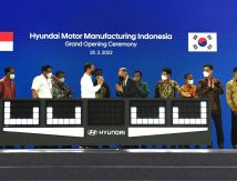 Mobil Listrik Rakitan Indonesia Diresmikan, Presiden Jokowi Tantang PLN, Sanggup?