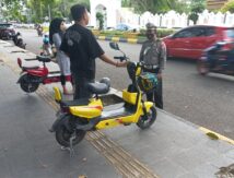 Sepeda Listrik Dilarang di Jalan Raya Bone, Polisi: Cukup di Lapangan!